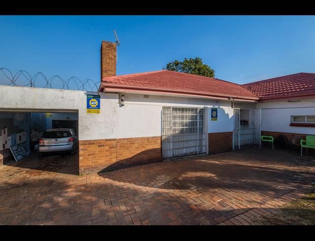 3 BEDROOM HOUSE FOR SALE IN HOMESTEAD PARK